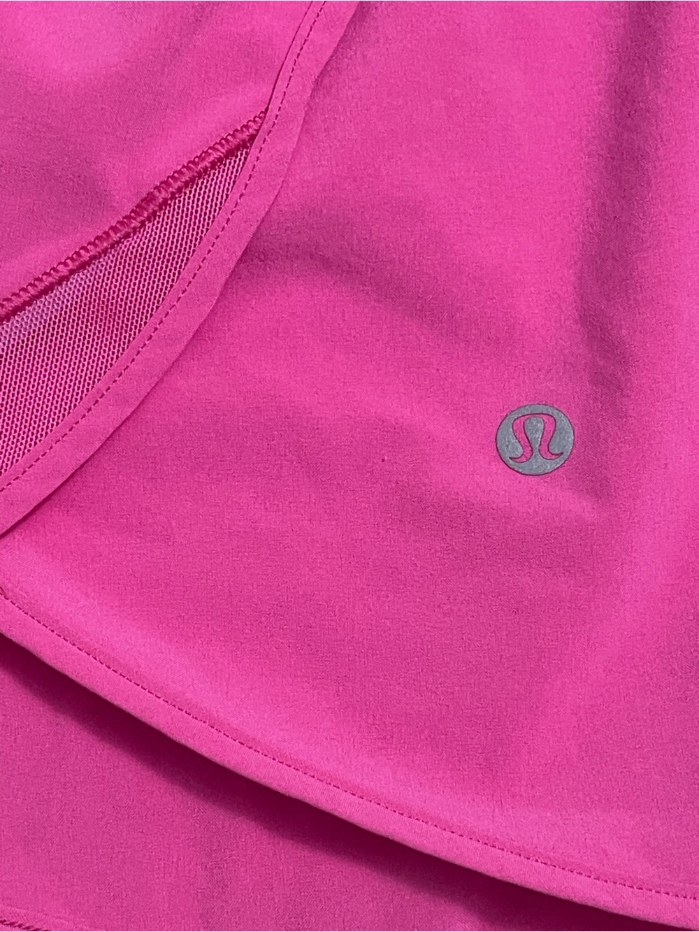lululemon athletica Bright Pink Hotty Hot Skort Size 6 - Picture 9 of 11